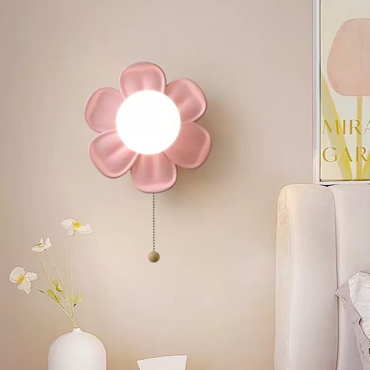 Modern Flower Wall Sconce with - огляд і ціна Baby Nursery Wall Lights